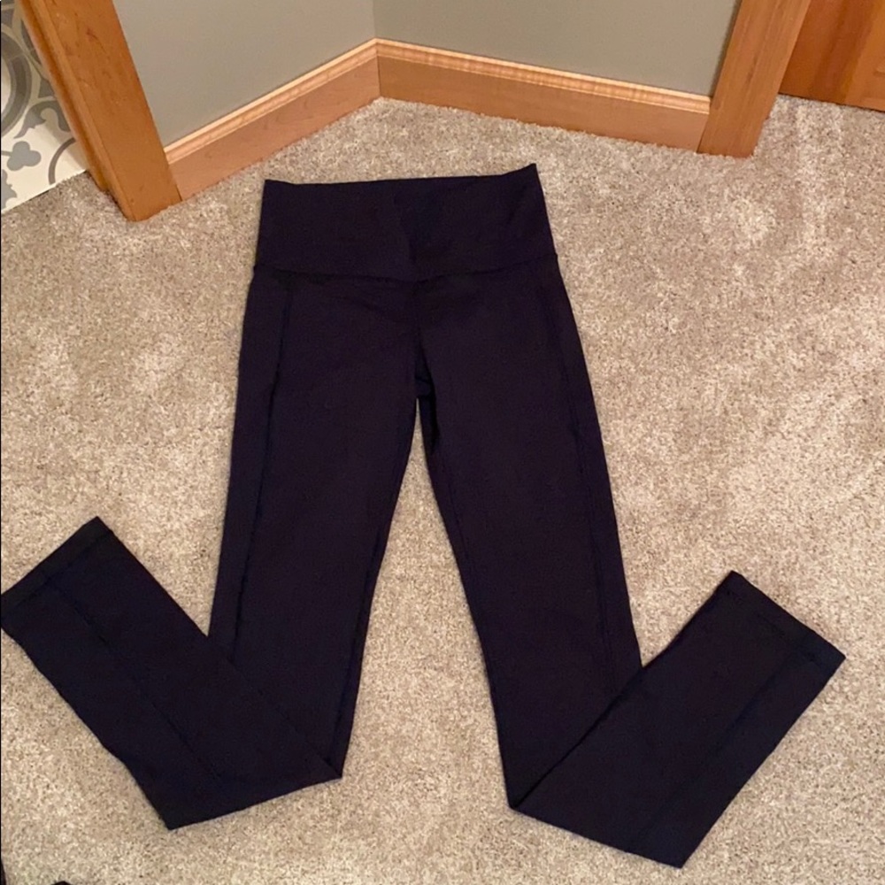 Lululemon navy skinny groove pant II